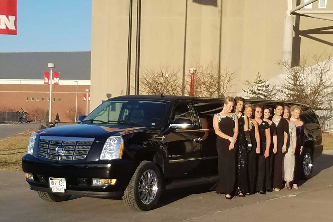 cadillac-escalade-stretch-limo
