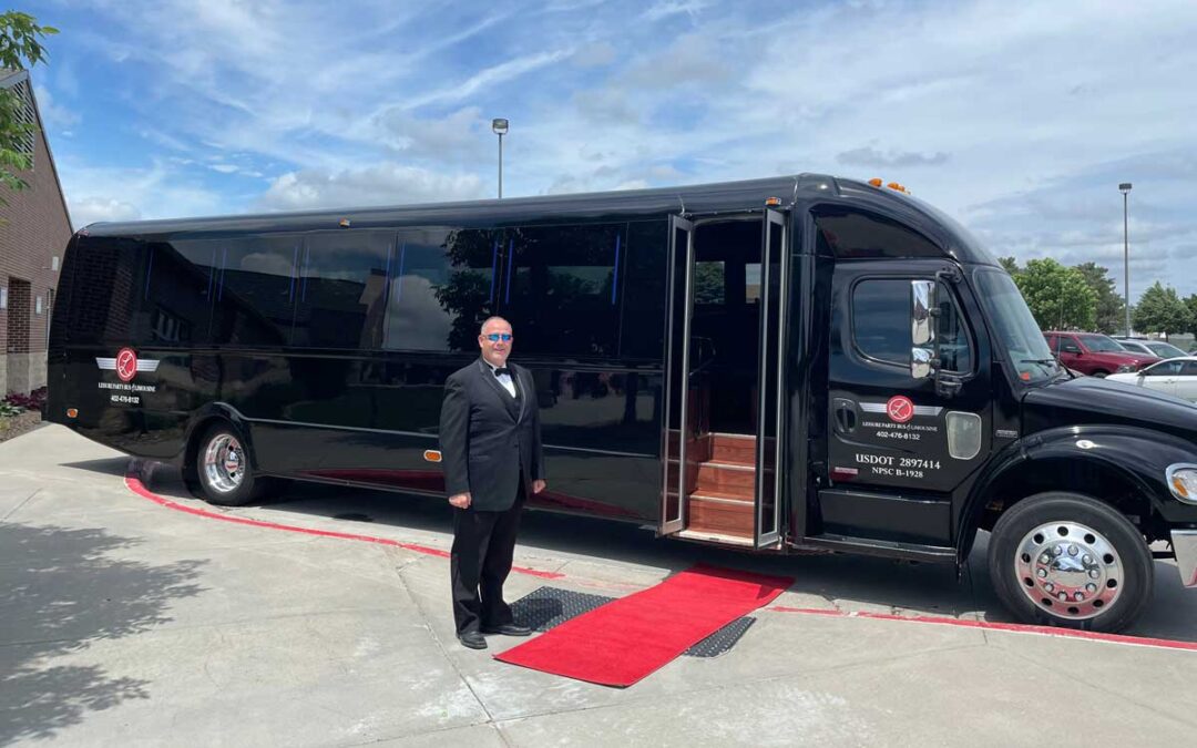 Freightliner M2 Limo Bus